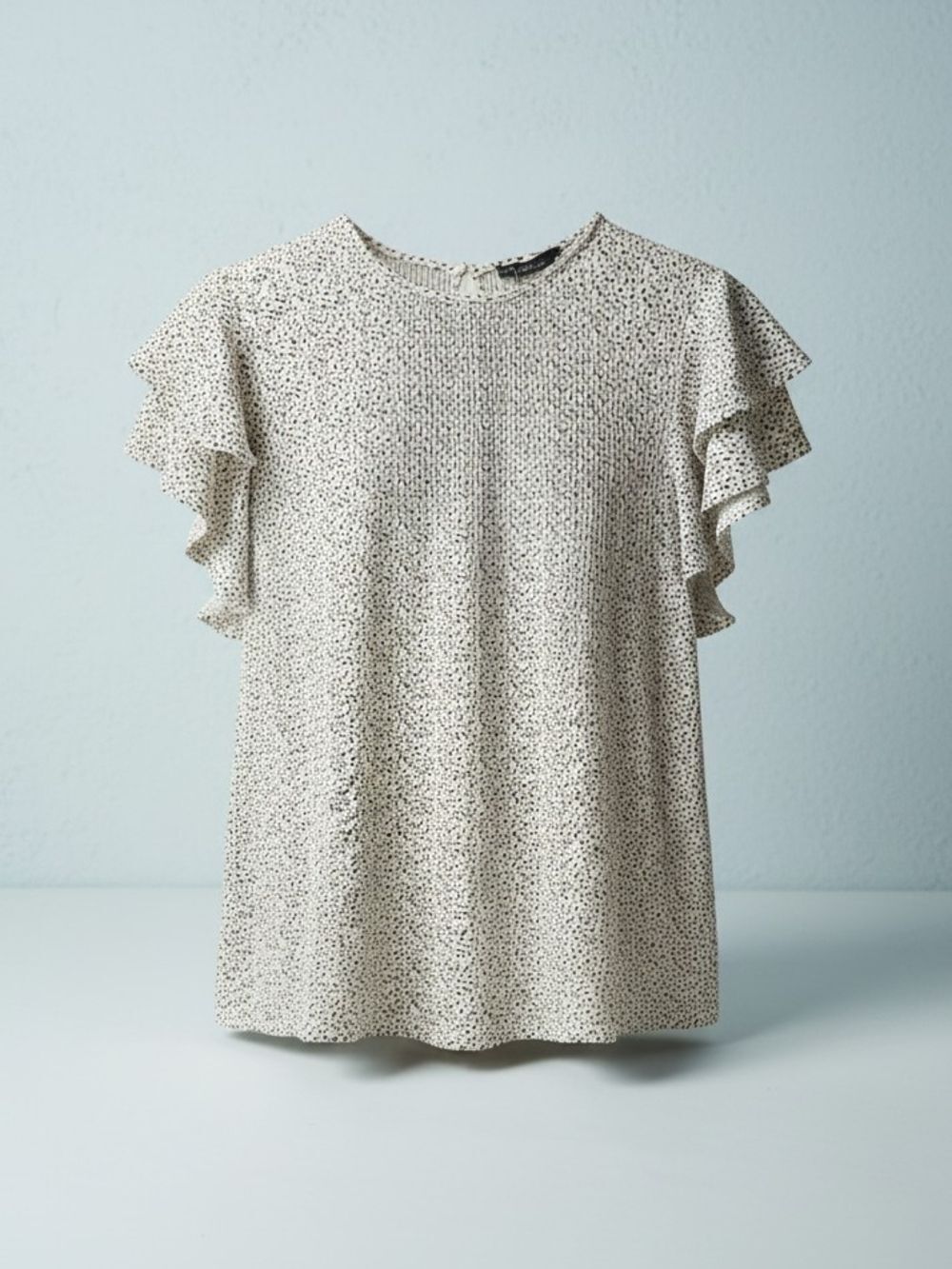 New! Women's Flowy Cream Dot Print Ruffle Sleeve Dressy Top - Medium